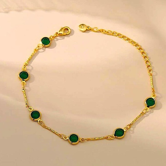 NEW 18K GOLD PLATED EMERALD GREEN ZIRCON BRACELET - Picture 3 of 4